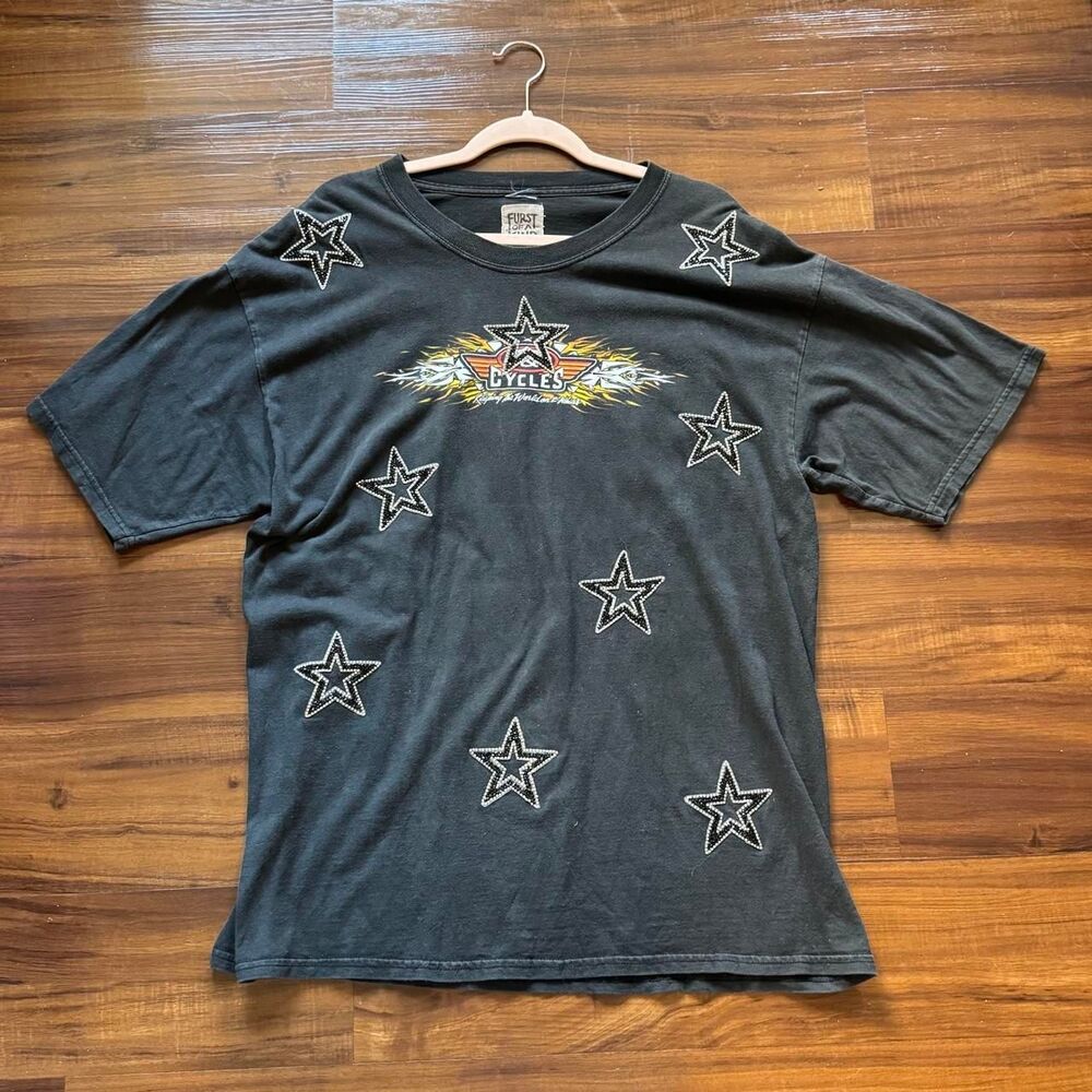 American-vintage Women's Black and Grey T-shirt